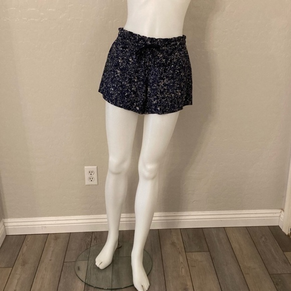 Athleta Abstract Black Confetti Print Athletic Shorts Size 4